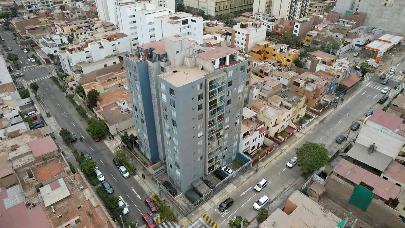 Servicio Drone — Foto y video aéreo, render 3D por ARKAP